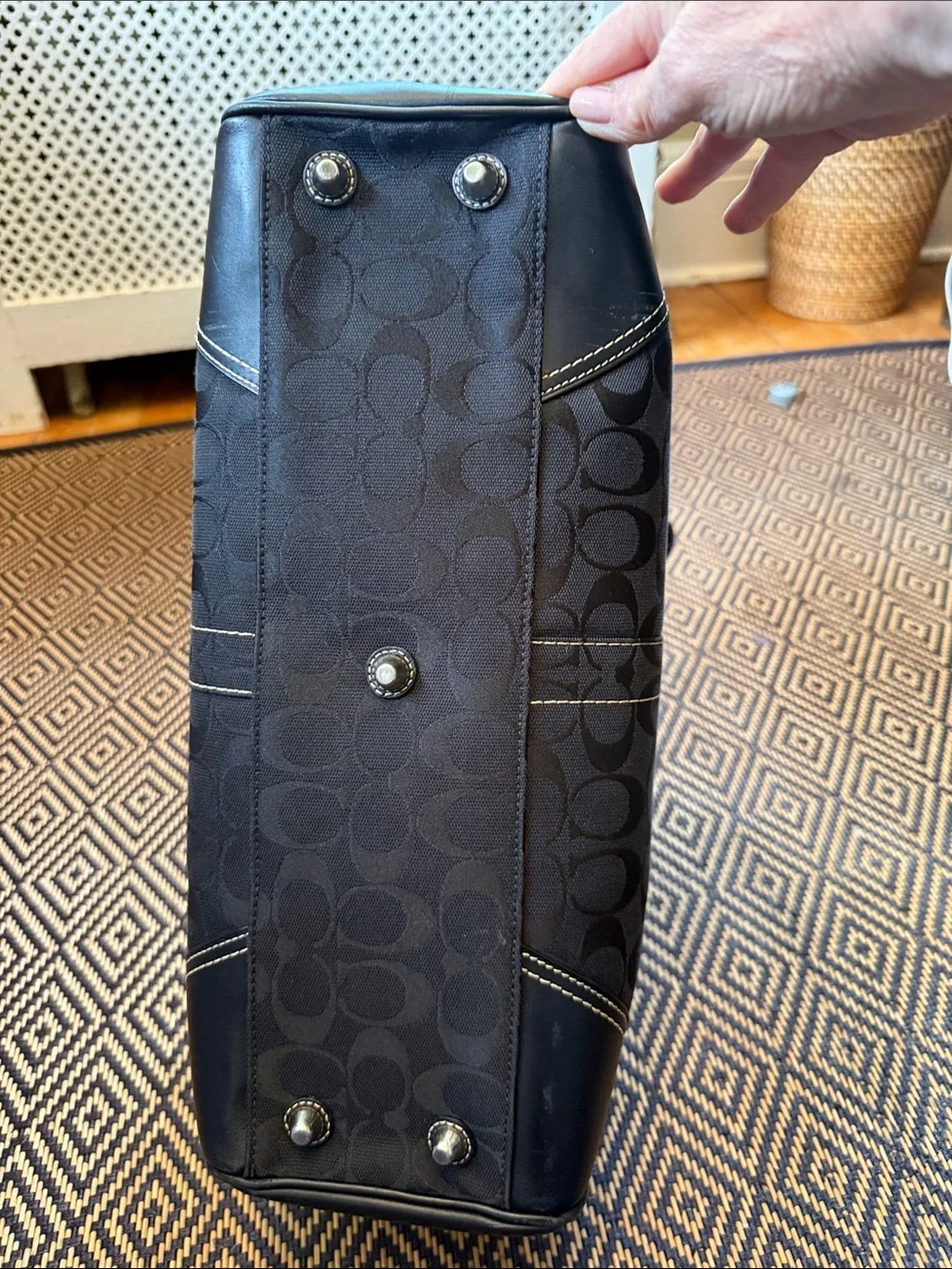 Vintage Y2K Coach signature Hampton carry all tote 10246 black with nickel